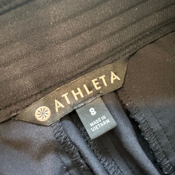 Athleta Tribeca 9" Bermuda Short Black 8 446629 - Picture 2 of 9